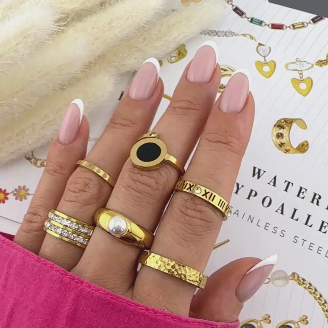 Anel Signature — Banho de Ouro 18K